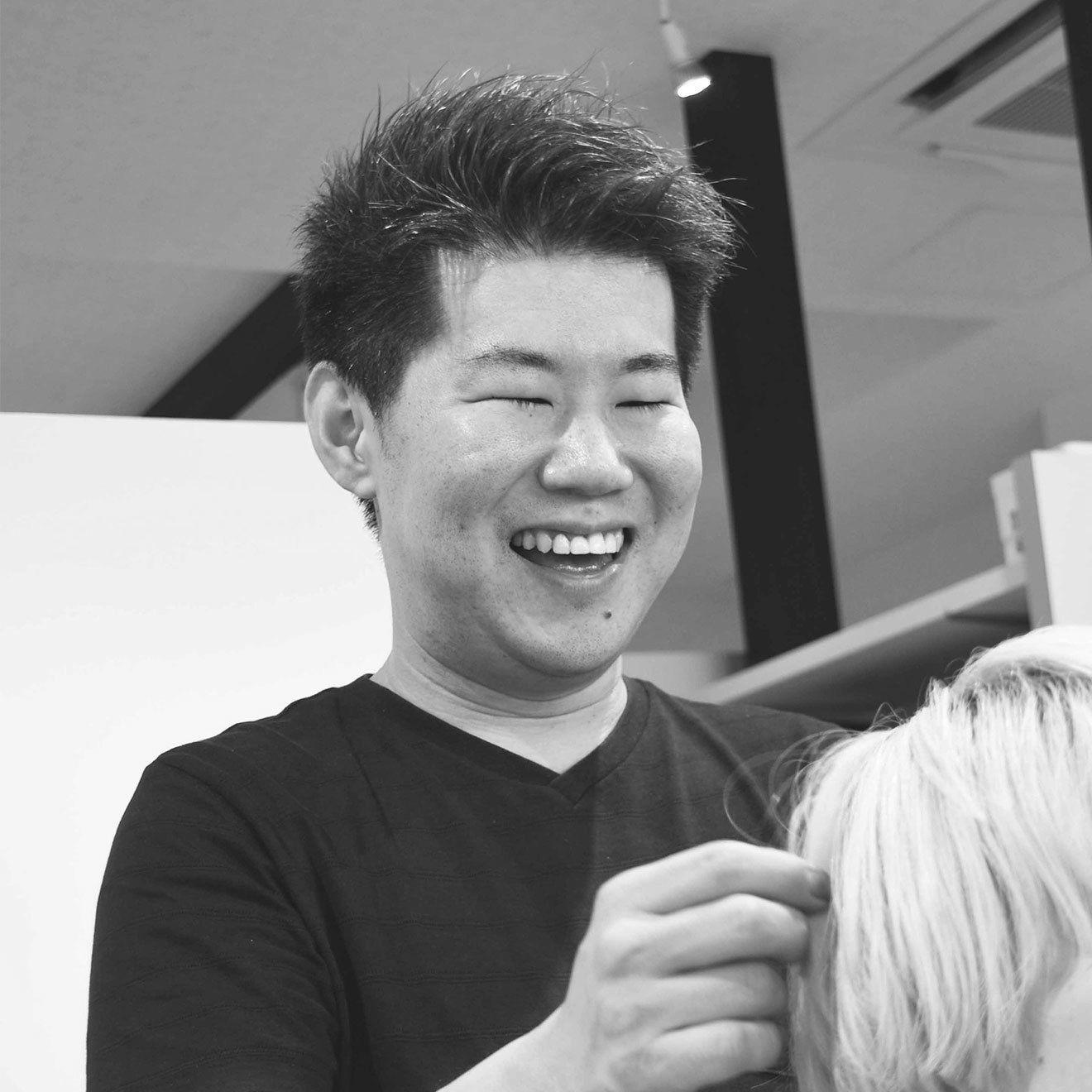 みかえりびじん　スタッフ紹介